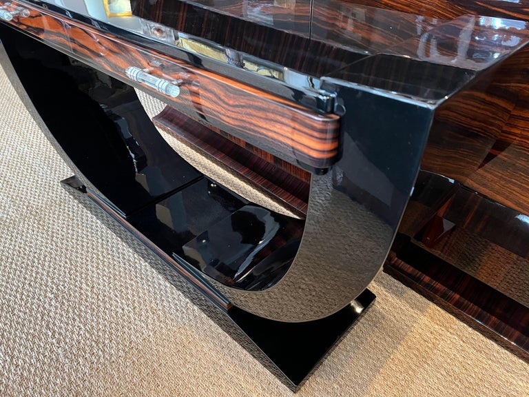 Art Deco French Console in Macassar and Ebony Wood