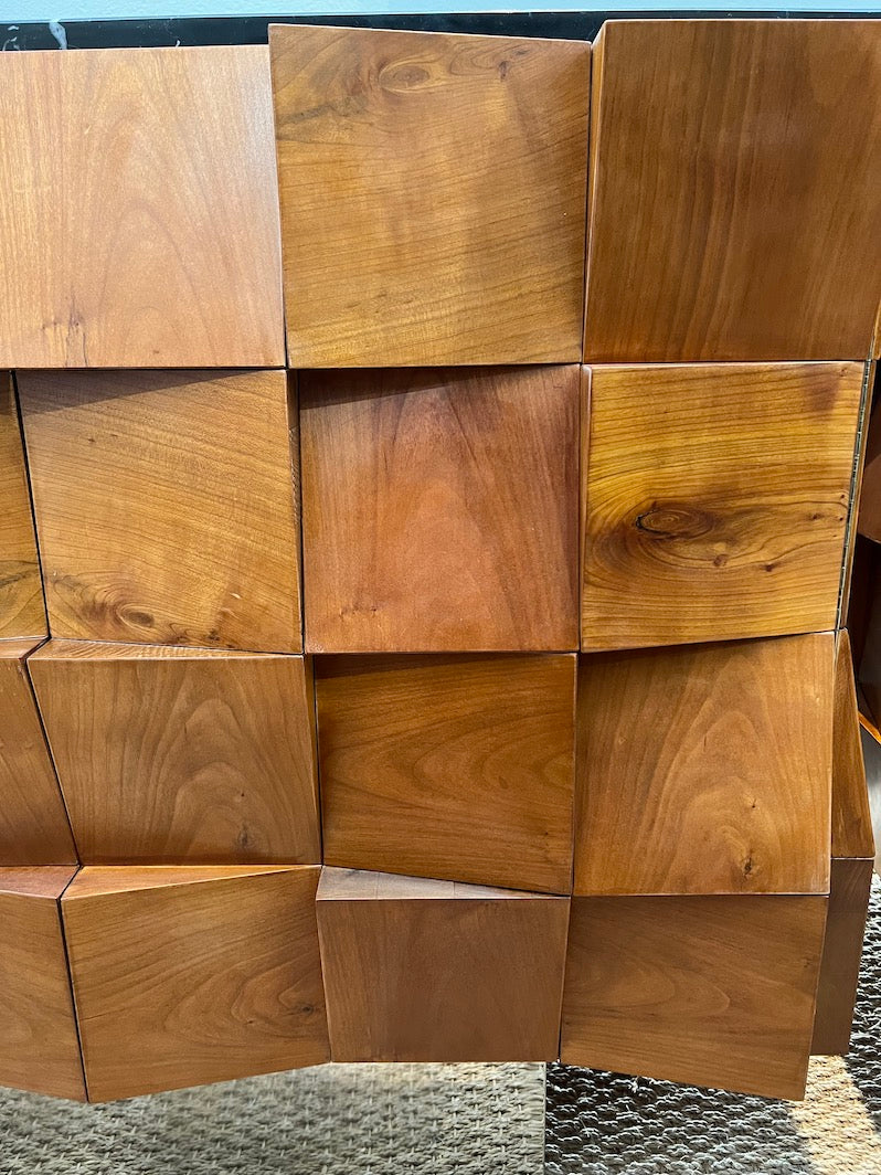 Vintage Italian Chest of Drawers in Cherry Wood