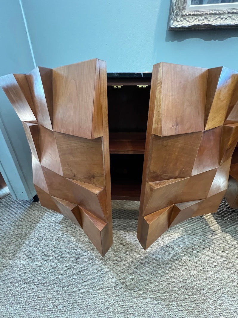 Vintage Italian Chest of Drawers in Cherry Wood